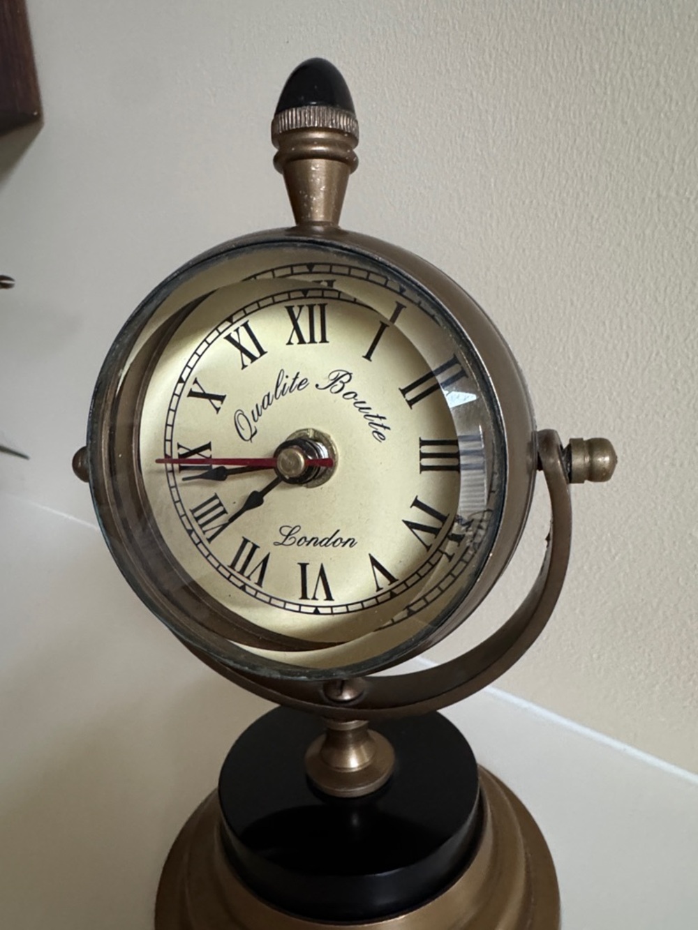 Antique Brass Table Clock - Picture 10 of 12